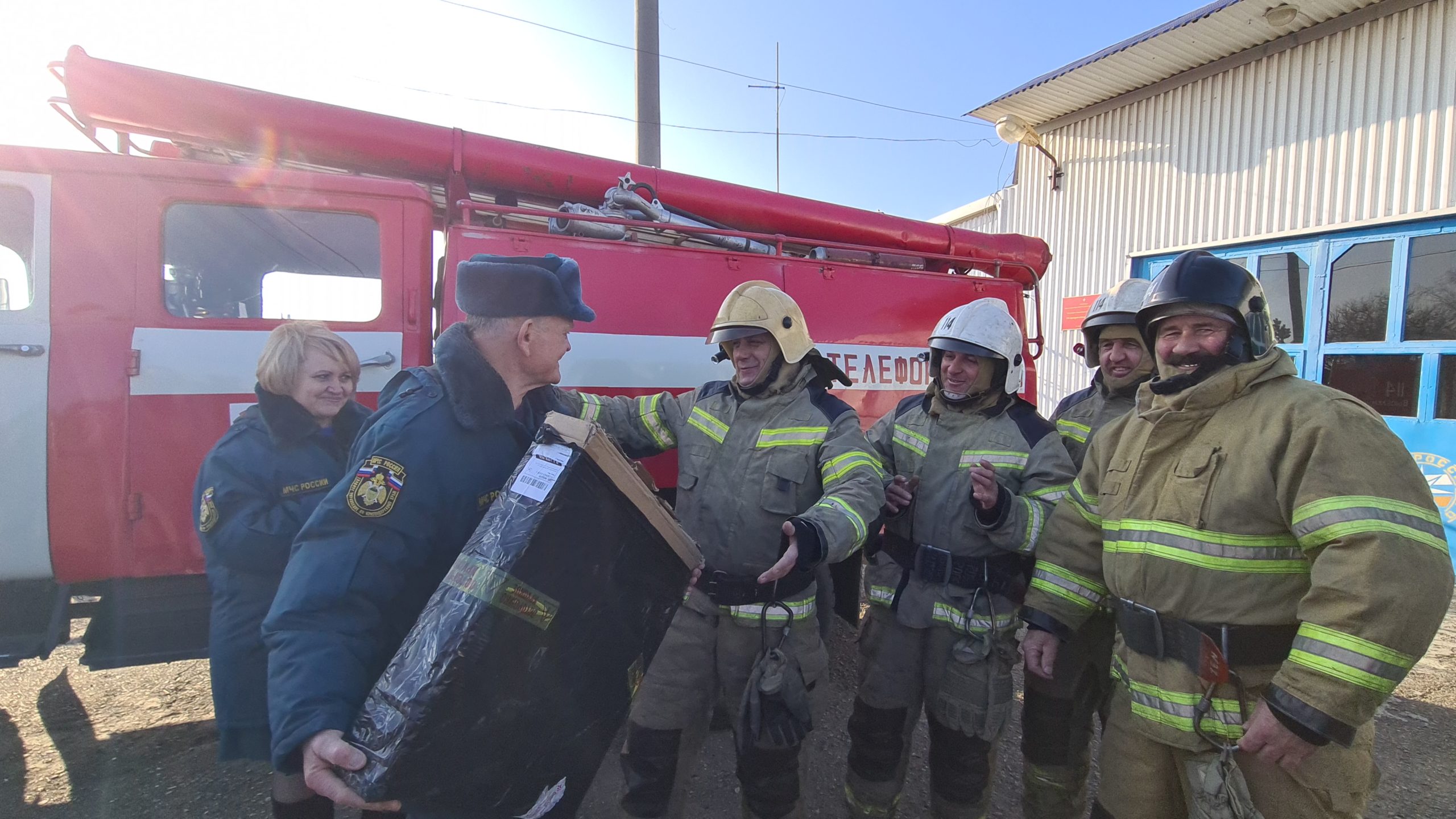 Выселковский водитель пожарной машины установил трудовой рекорд, проработав  в ПСЧ 36 лет и 6 месяцев